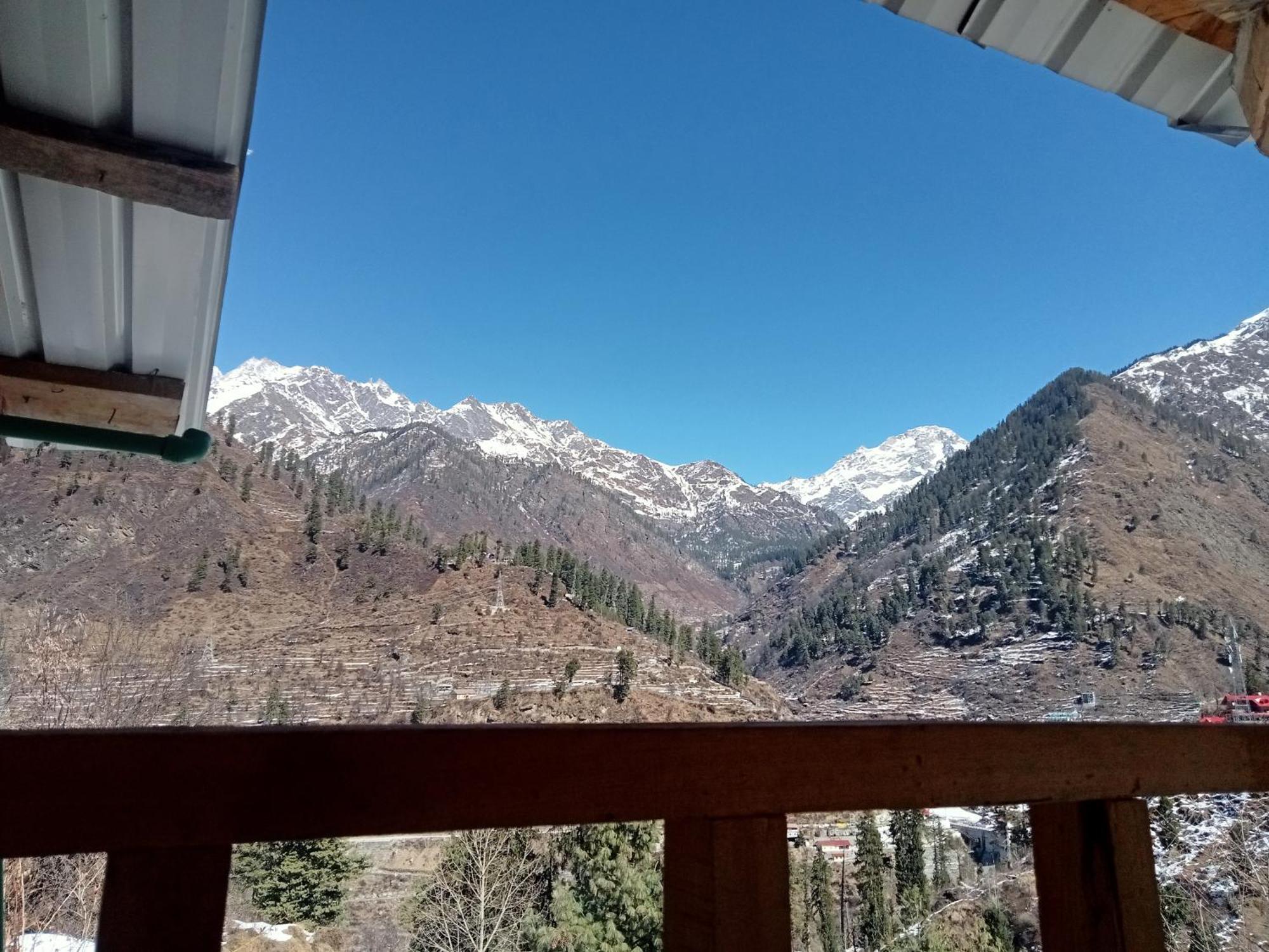 Woodstock Villa Rooms&Entirevilla Tulga Kalgha Dış mekan fotoğraf