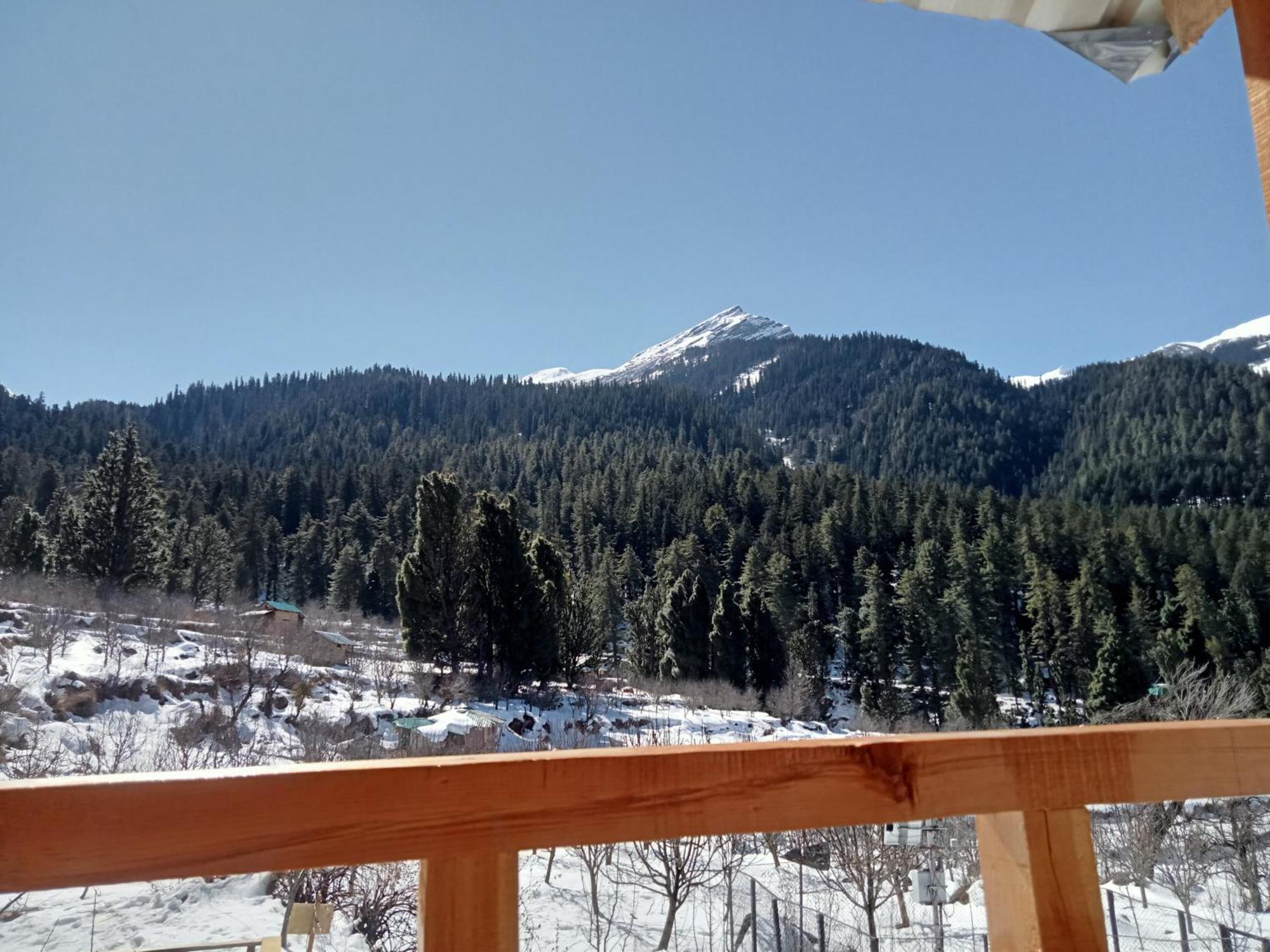Woodstock Villa Rooms&Entirevilla Tulga Kalgha Dış mekan fotoğraf